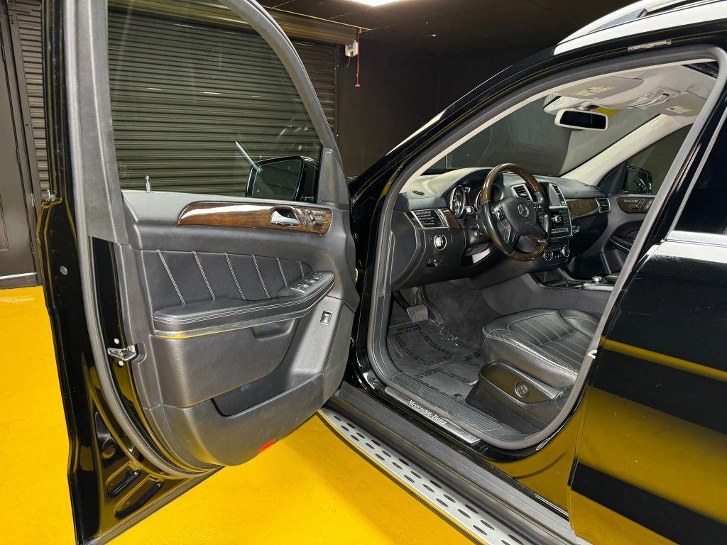 used 2014 Mercedes-Benz GL-Class car, priced at $12,750