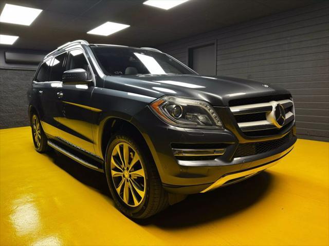 used 2015 Mercedes-Benz GL-Class car, priced at $15,500