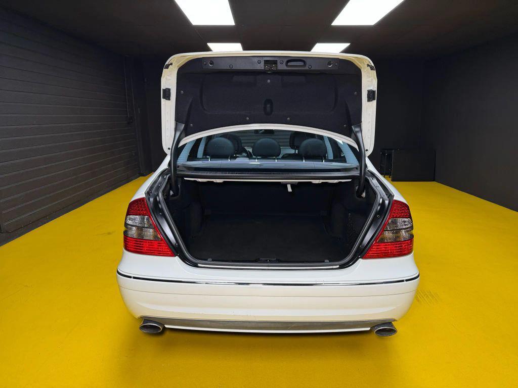 used 2009 Mercedes-Benz E-Class car, priced at $9,997