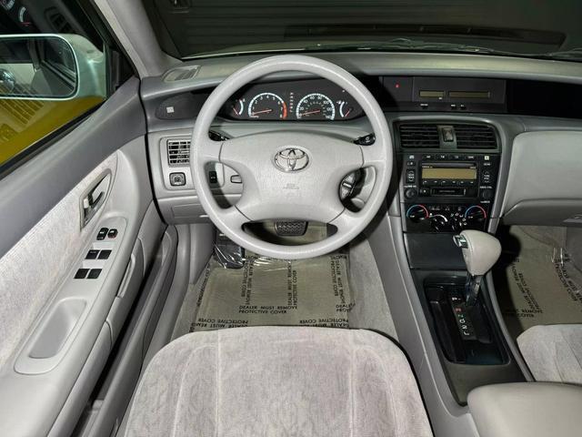 used 2002 Toyota Avalon car, priced at $7,500