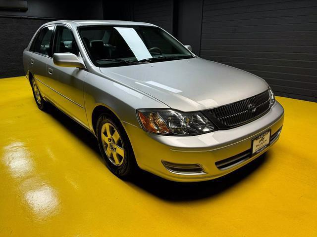 used 2002 Toyota Avalon car, priced at $7,500