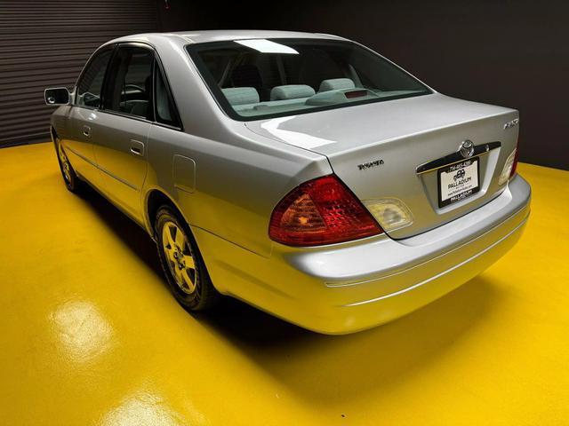 used 2002 Toyota Avalon car, priced at $7,500