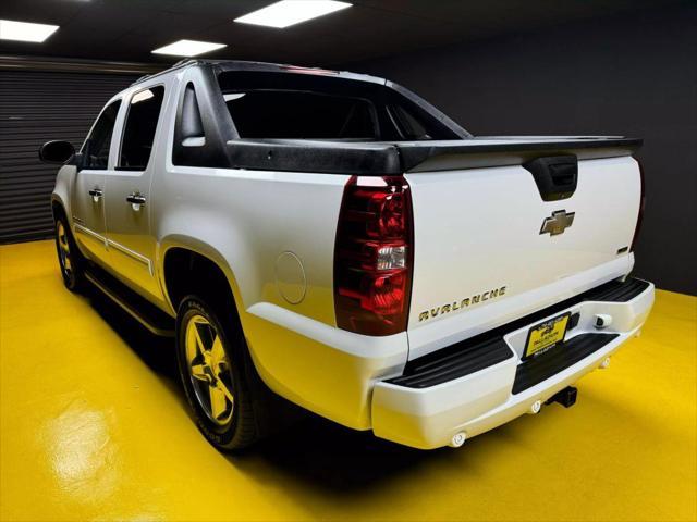 used 2011 Chevrolet Avalanche car, priced at $16,000