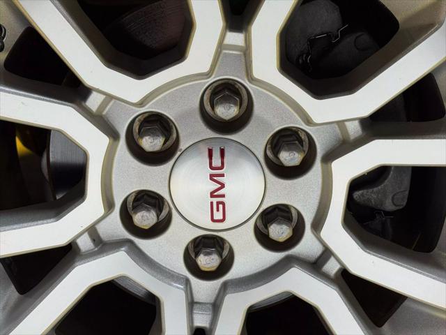 used 2016 GMC Yukon car, priced at $18,900