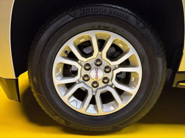 used 2016 GMC Yukon car, priced at $18,900