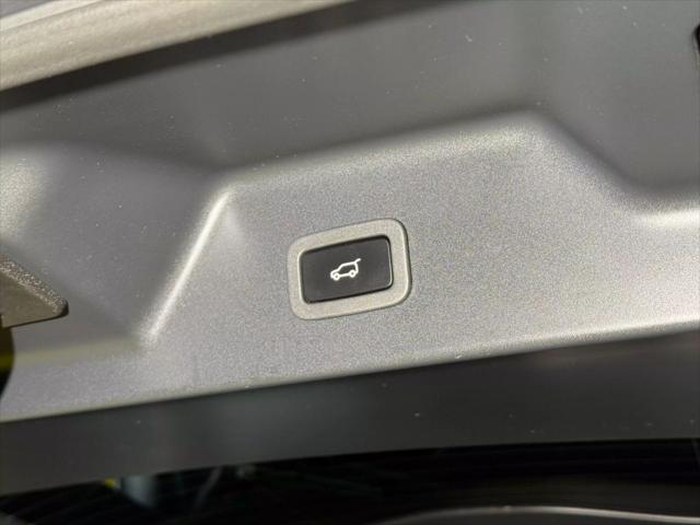 used 2015 Land Rover Range Rover car, priced at $18,500