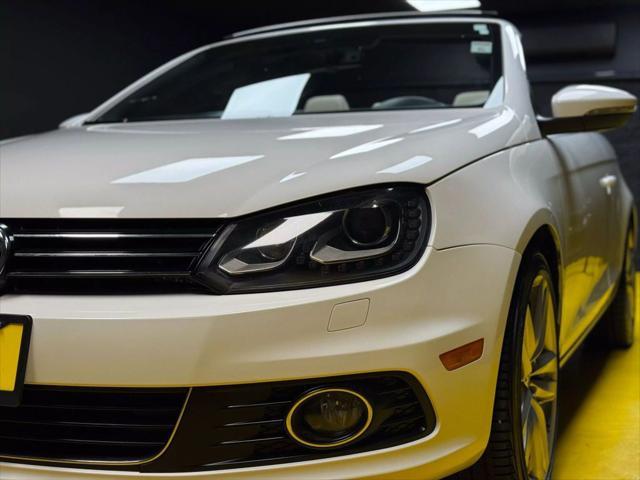 used 2012 Volkswagen Eos car, priced at $8,900