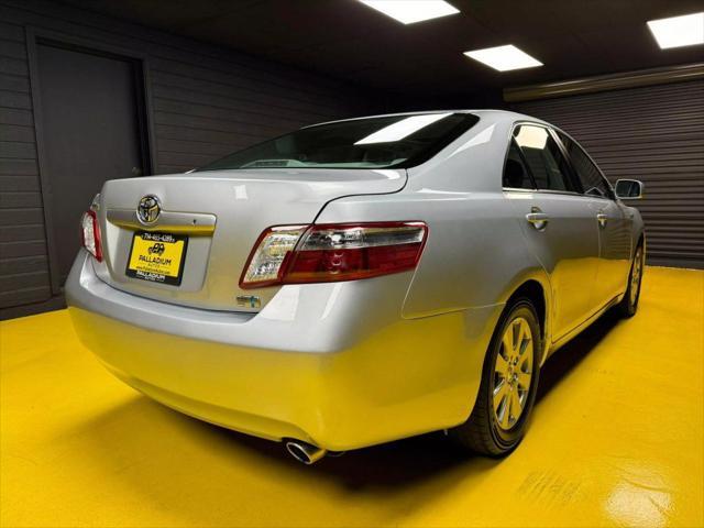 used 2007 Toyota Camry Hybrid car, priced at $7,950