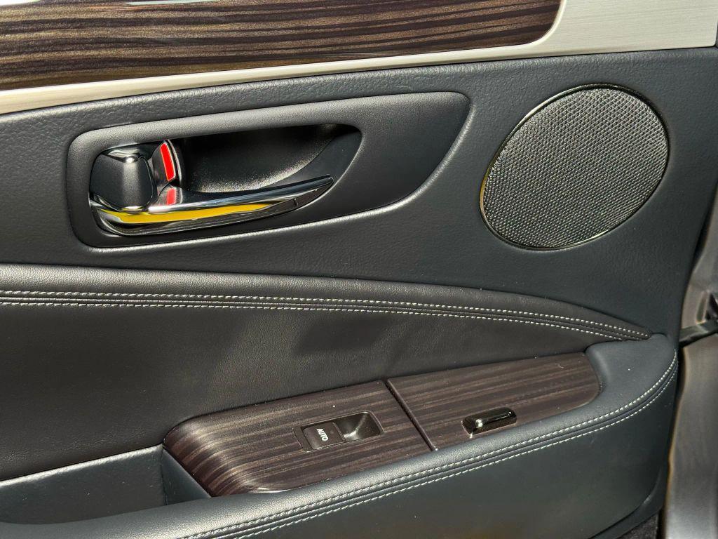 used 2015 Lexus LS 460 car, priced at $21,750