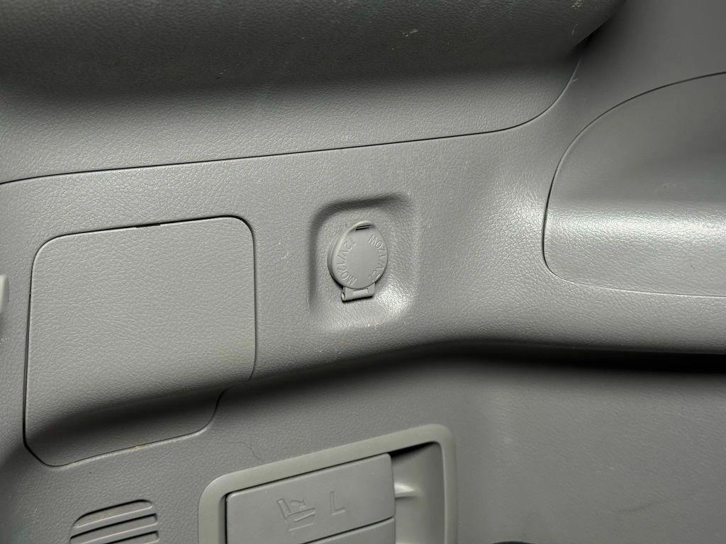 used 2013 Toyota Highlander car, priced at $13,333