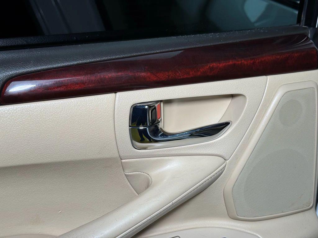 used 2011 Lexus LX 570 car, priced at $21,250