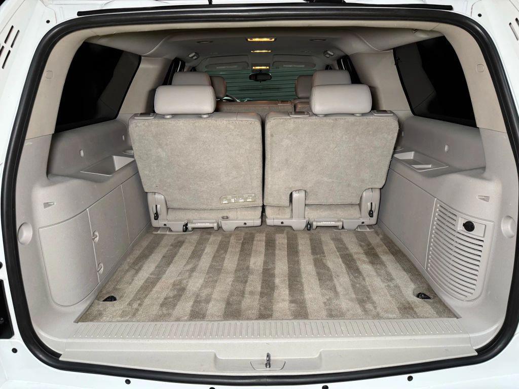 used 2012 Chevrolet Suburban car, priced at $12,500