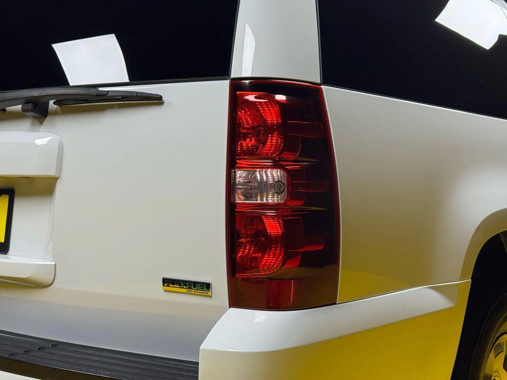 used 2012 Chevrolet Suburban car, priced at $12,500