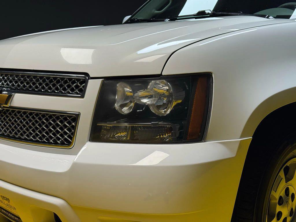 used 2012 Chevrolet Suburban car, priced at $12,500