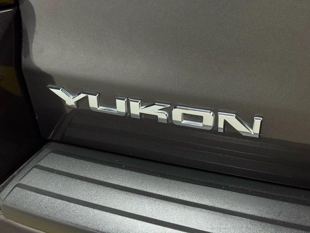 used 2016 GMC Yukon car, priced at $18,750