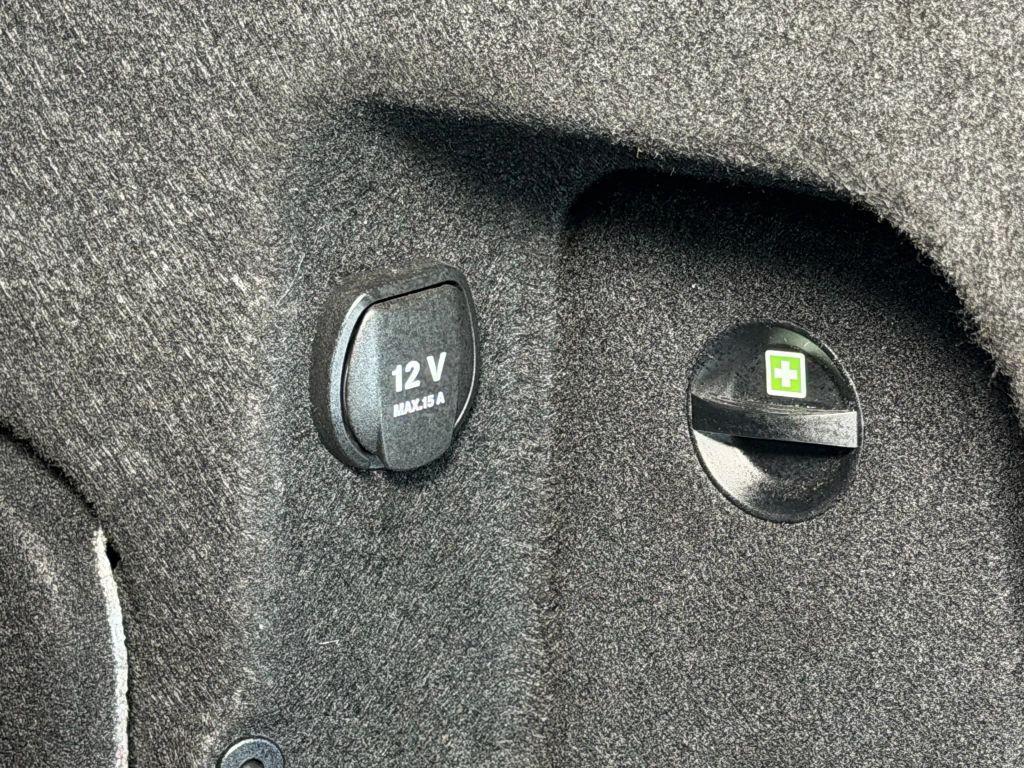 used 2013 Mercedes-Benz E-Class car, priced at $11,997