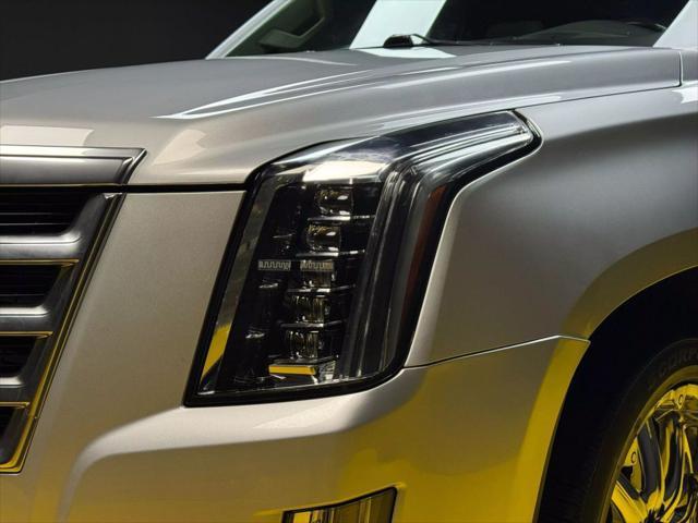 used 2015 Cadillac Escalade ESV car, priced at $18,997
