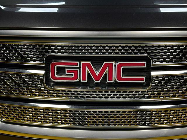 used 2015 GMC Acadia car, priced at $15,200