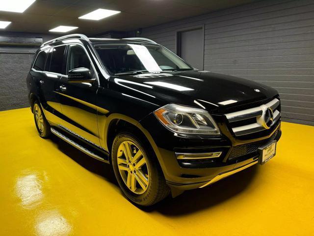 used 2014 Mercedes-Benz GL-Class car, priced at $14,000