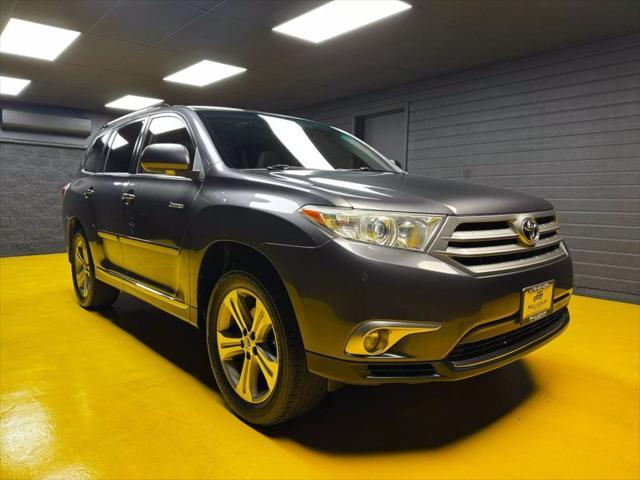 used 2013 Toyota Highlander car, priced at $15,700