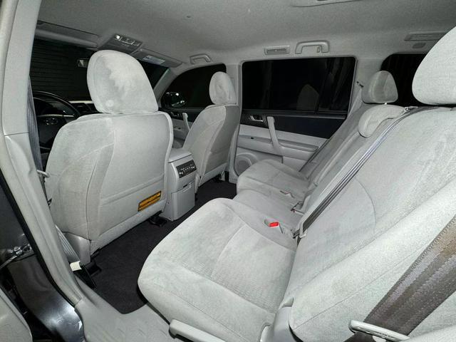 used 2012 Toyota Highlander car, priced at $11,111