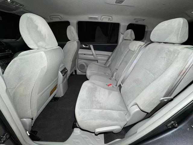 used 2012 Toyota Highlander car, priced at $11,111