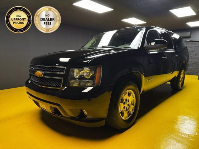 used 2014 Chevrolet Suburban car, priced at $12,999
