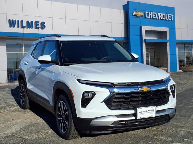 new 2026 Chevrolet TrailBlazer car, priced at $27,655