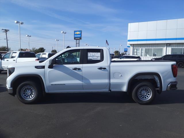 new 2025 GMC Sierra 1500 car, priced at $42,545