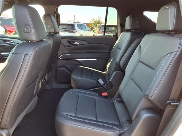 new 2026 Chevrolet Traverse car, priced at $44,960
