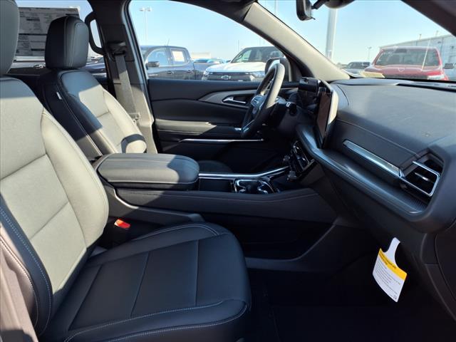 new 2026 Chevrolet Traverse car, priced at $44,960