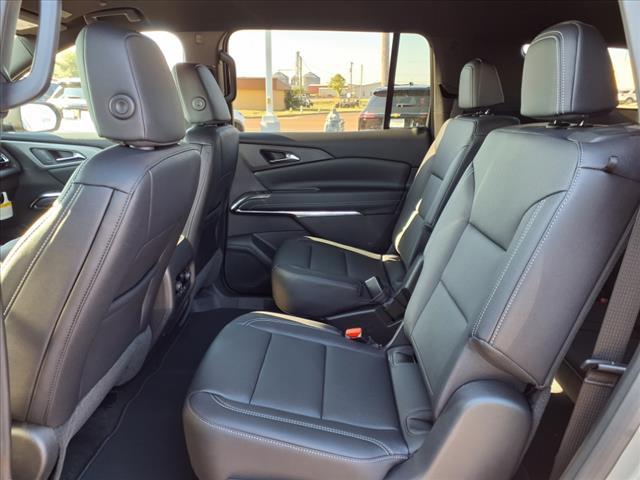 new 2026 Chevrolet Traverse car, priced at $44,960