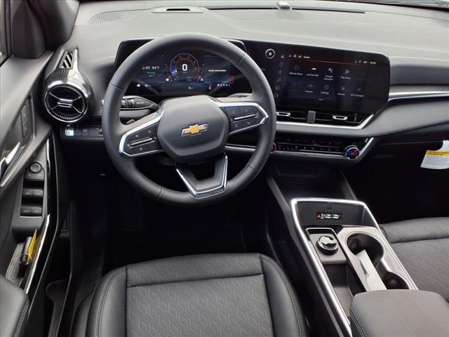 new 2026 Chevrolet Equinox car, priced at $32,580
