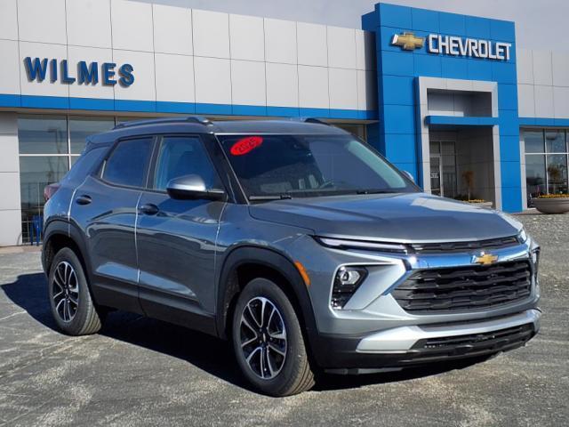 used 2025 Chevrolet TrailBlazer car