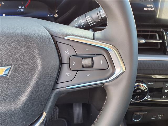 used 2025 Chevrolet TrailBlazer car