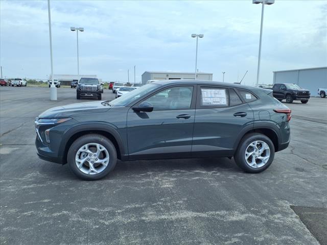 new 2025 Chevrolet Trax car, priced at $23,325