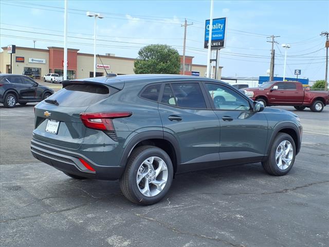new 2025 Chevrolet Trax car, priced at $23,325