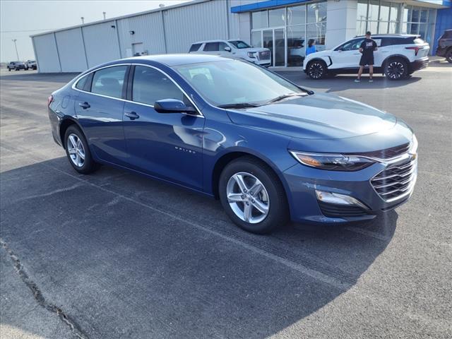 new 2025 Chevrolet Malibu car, priced at $27,035