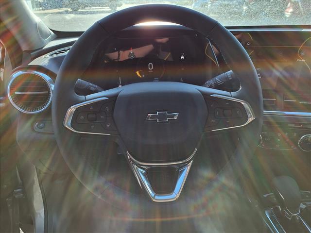 new 2025 Chevrolet Trax car, priced at $26,730