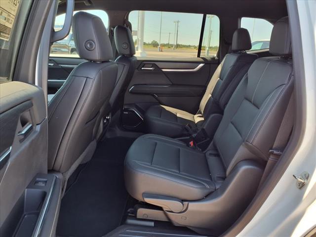 new 2025 GMC Acadia car, priced at $50,370