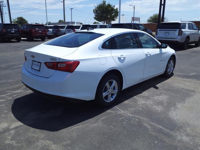 new 2025 Chevrolet Malibu car, priced at $27,035