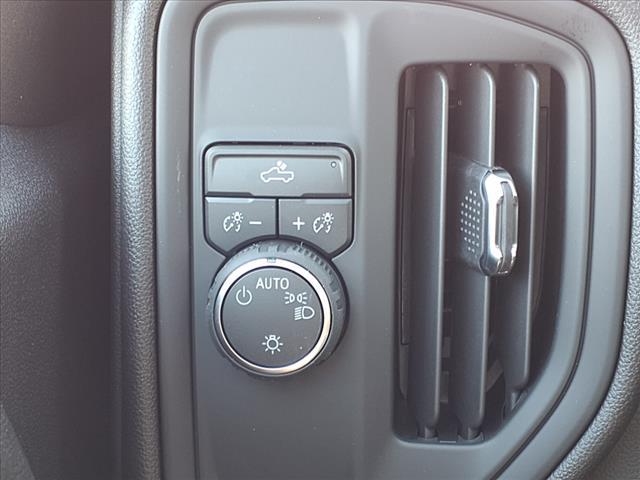 new 2025 Chevrolet Silverado 1500 car, priced at $44,390