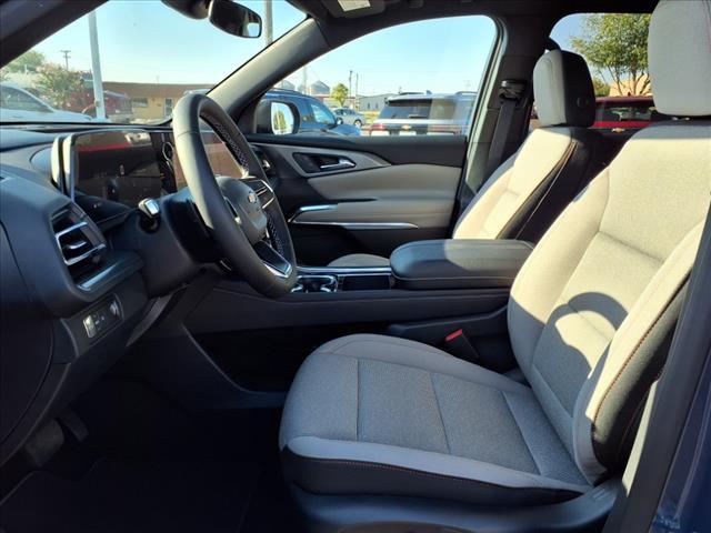 new 2026 Chevrolet Traverse car, priced at $42,735