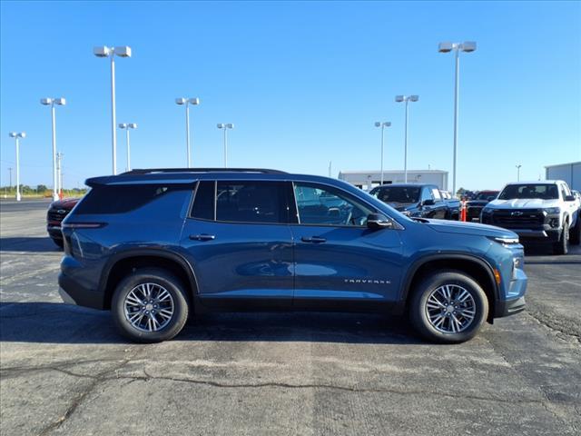 new 2026 Chevrolet Traverse car, priced at $42,735