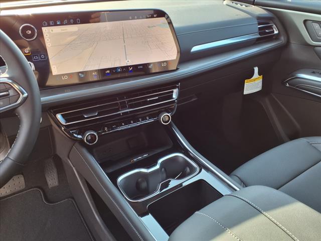 new 2026 Chevrolet Traverse car, priced at $45,955