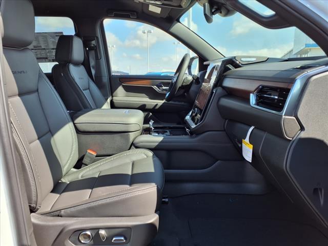 new 2025 GMC Yukon XL car, priced at $87,720