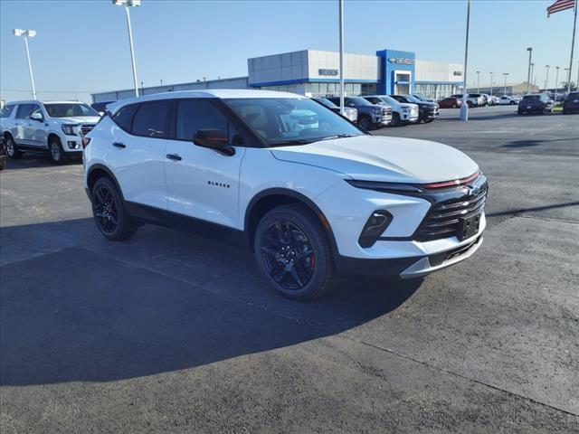 new 2025 Chevrolet Blazer car