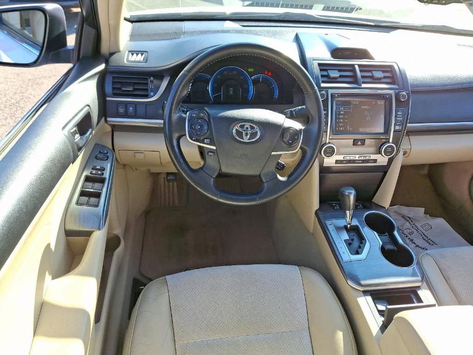 used 2014 Toyota Camry Hybrid car, priced at $12,488