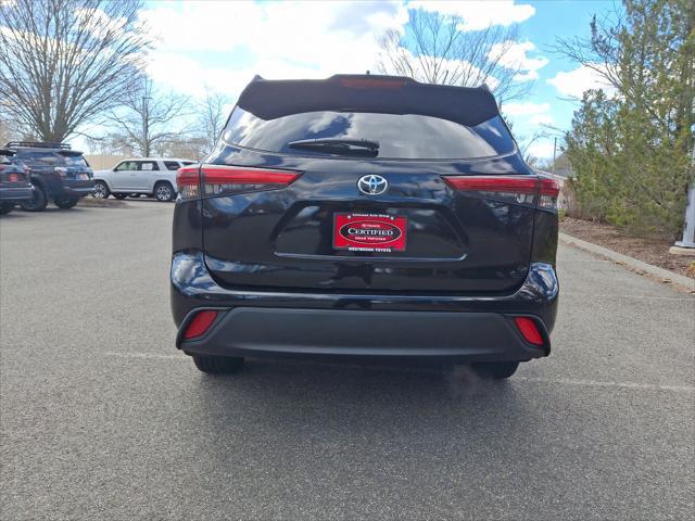 used 2023 Toyota Highlander car, priced at $41,845