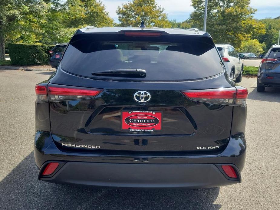 used 2022 Toyota Highlander car, priced at $34,985